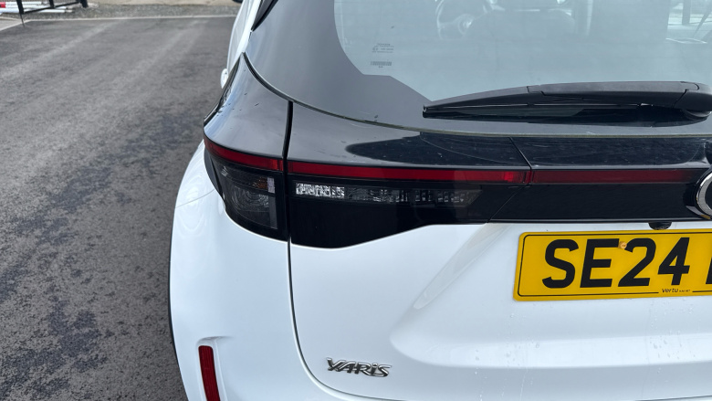 Toyota Yaris Cross 1.5 Hybrid Icon 5dr CVT Hybrid Estate